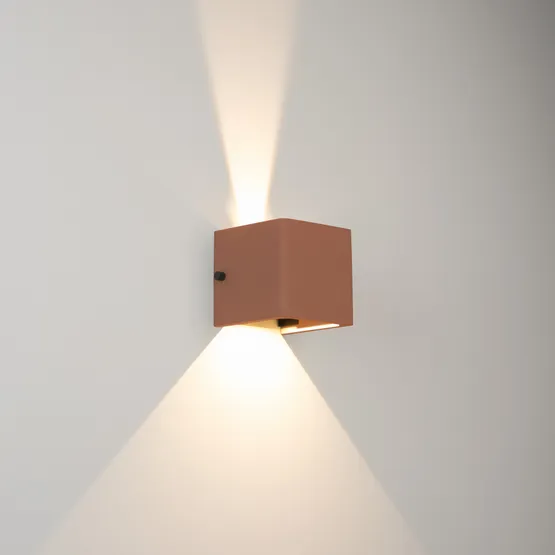 Фото #2 товара Светильник LGD-PERAN-WALL-S120x120-6W Warm3000 (Beige red, 0-80 deg, 230V) (Arlight, IP65 Бетон, 3 года)