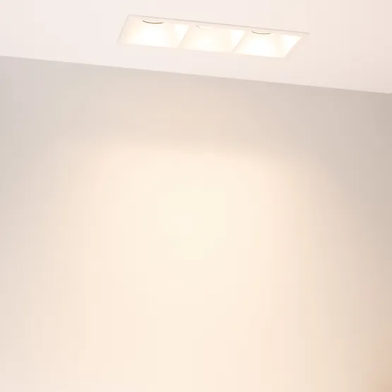Фото #4 товара Светильник MS-FLOW-BUILT-S230x85-3x12W Warm3000 (WH, 15 deg, 230V) (Arlight, IP20 Металл, 5 лет)